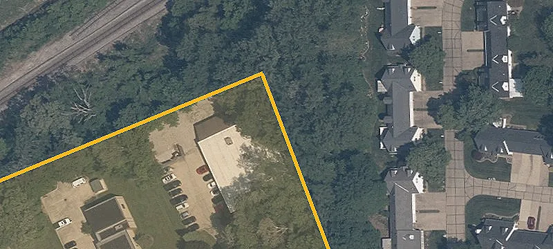 9045 Osborne Dr