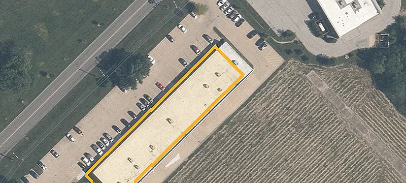8832 Tyler Blvd, Unit 17