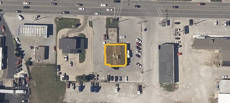 302 Perkins Ave