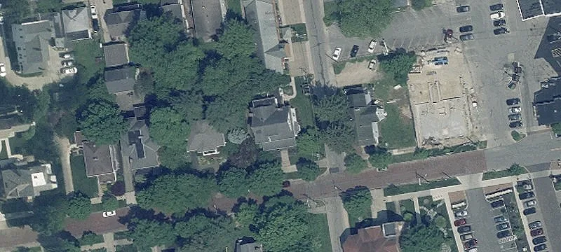 48 College Ave