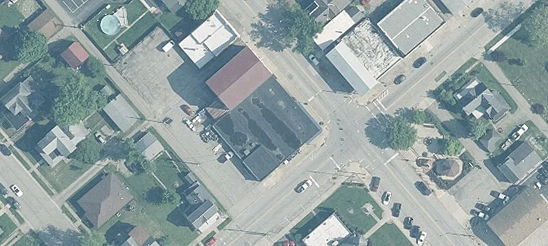 2 Main St