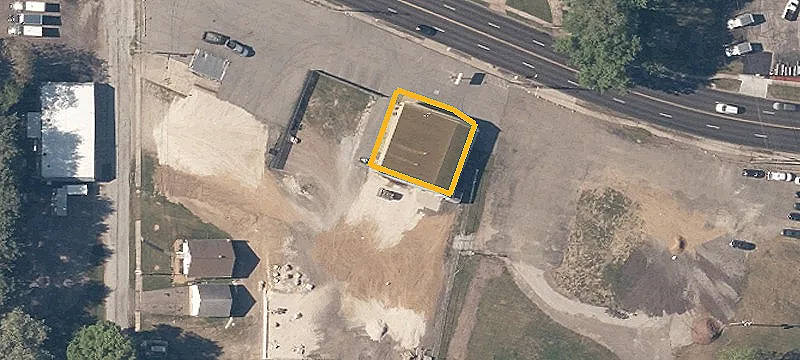 1250 Main St