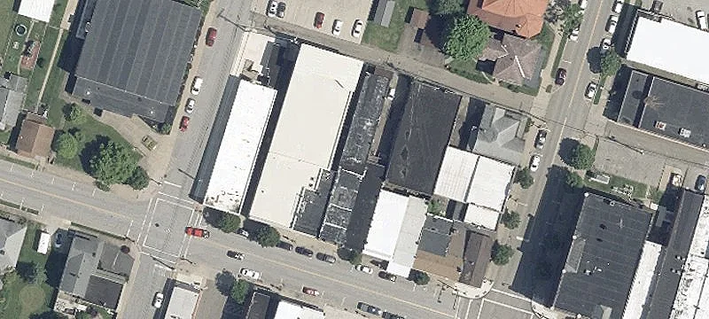 129 Main St