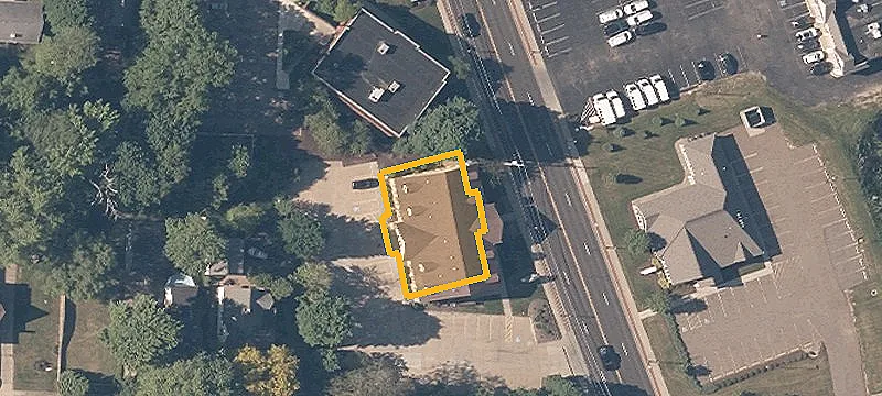 1225 Main St, Unit 102