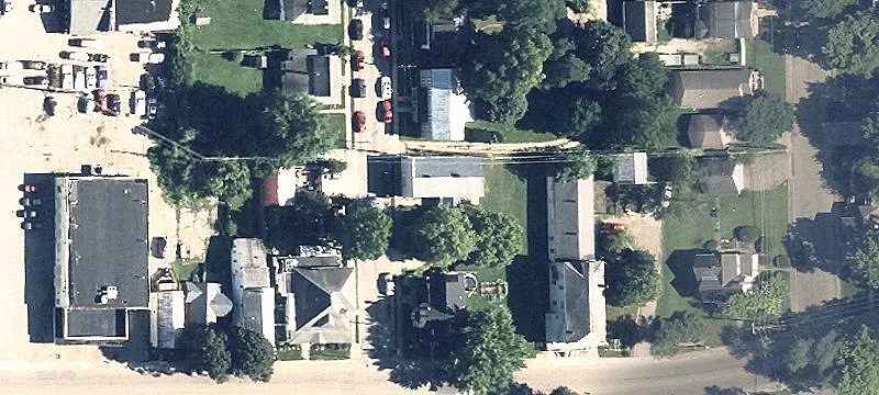 4 Pleasant Ave