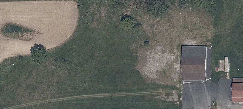 6035 Ctr Rd