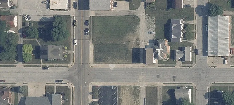 100 Main St