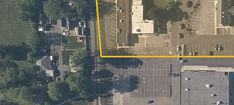 2676 Aurora Rd