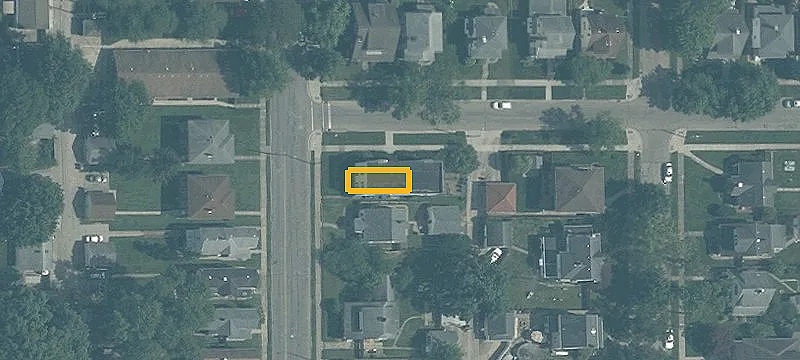 1011 Webster Ave