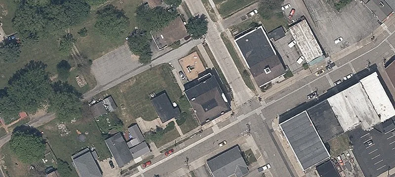 24 Walnut St
