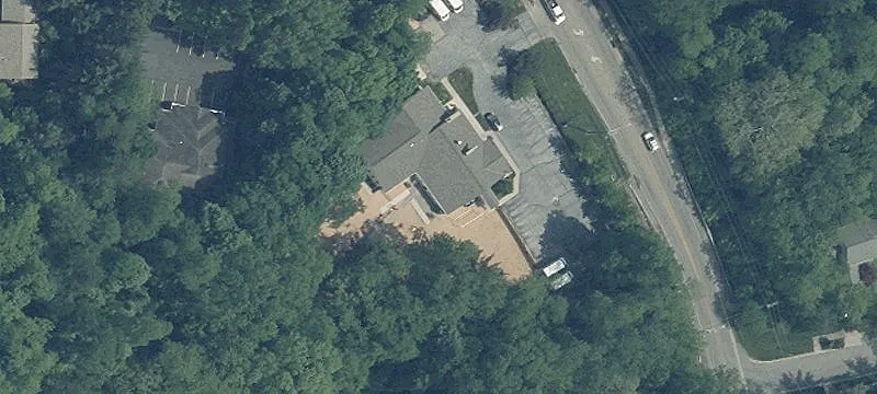 695 Cooper Rd