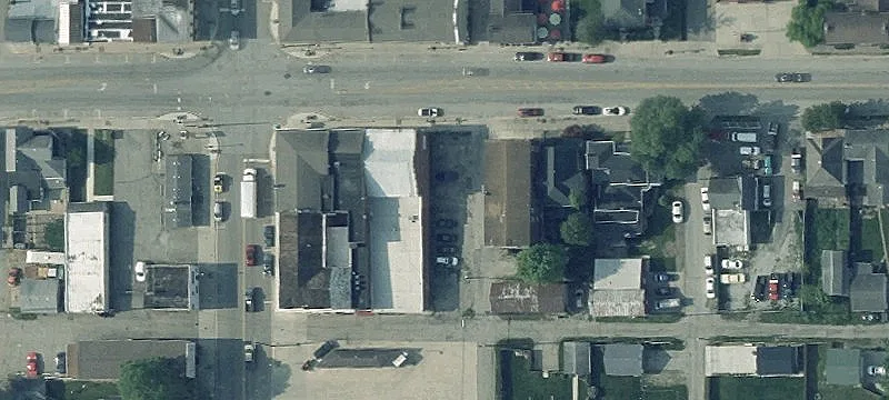 2 Dayton St