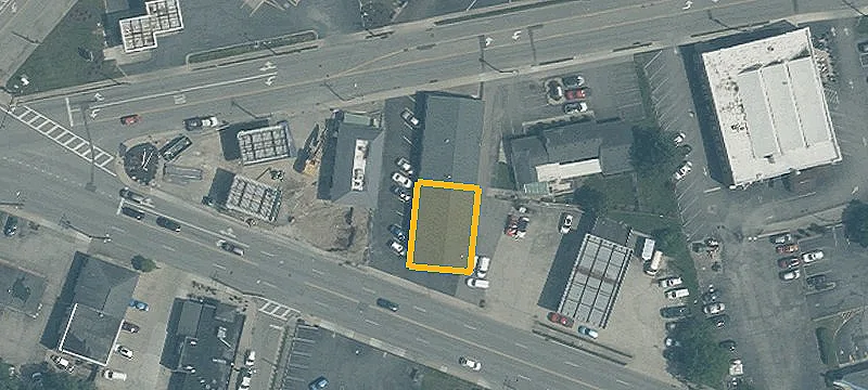 730 Main St