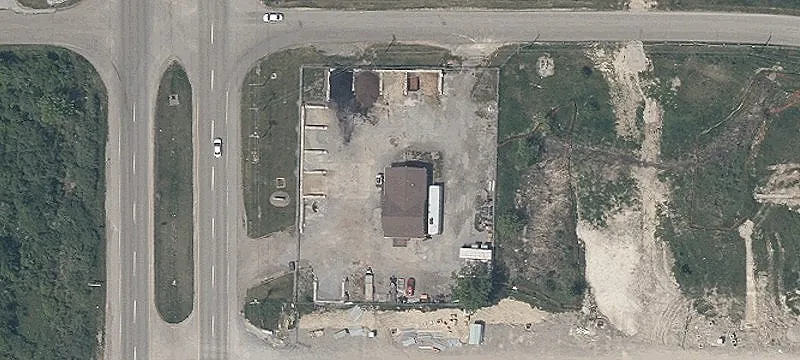 1355 Bailey Rd