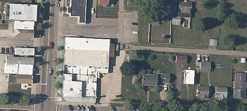 Main E St