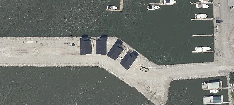  Port