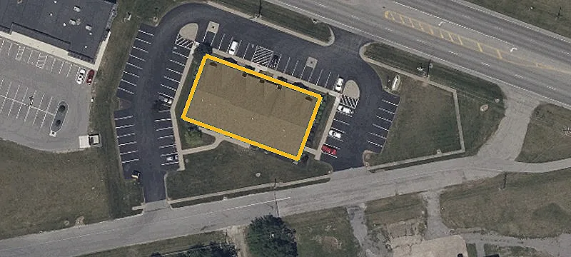 1355 Main St