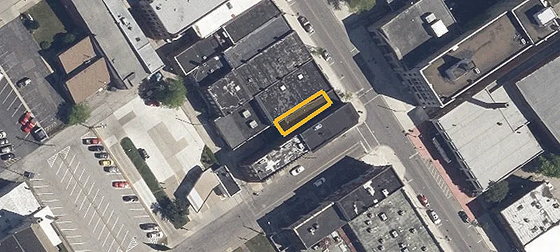 554 Broadway
