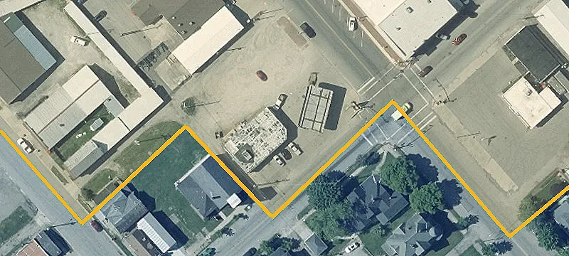157 Main St