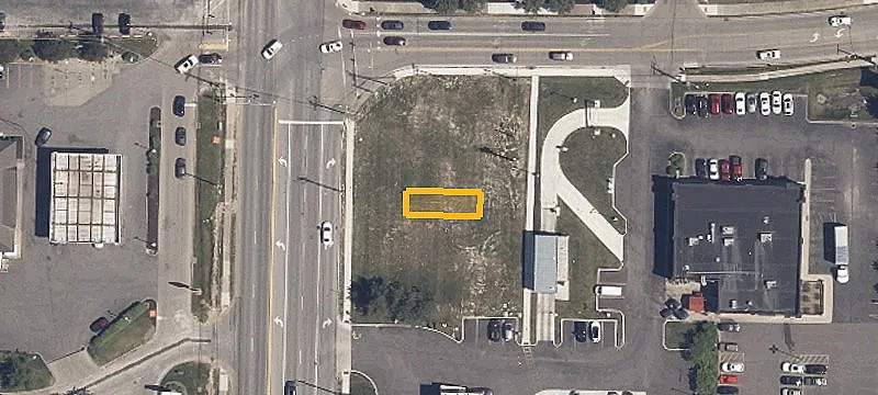 801 Leavitt Rd