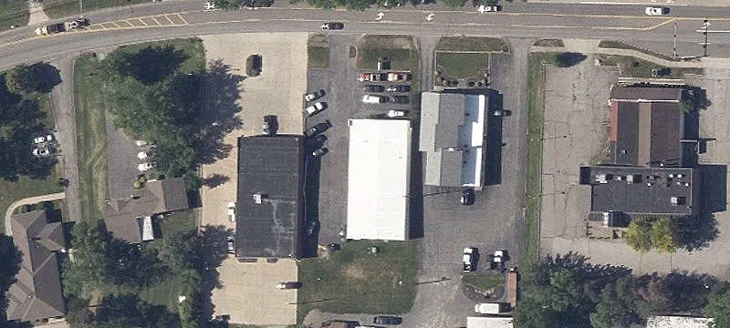 7437 Royalton Rd