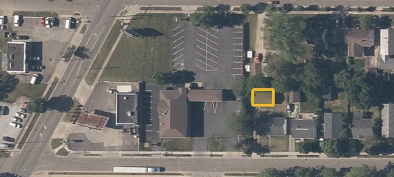 1174 Battles Ave