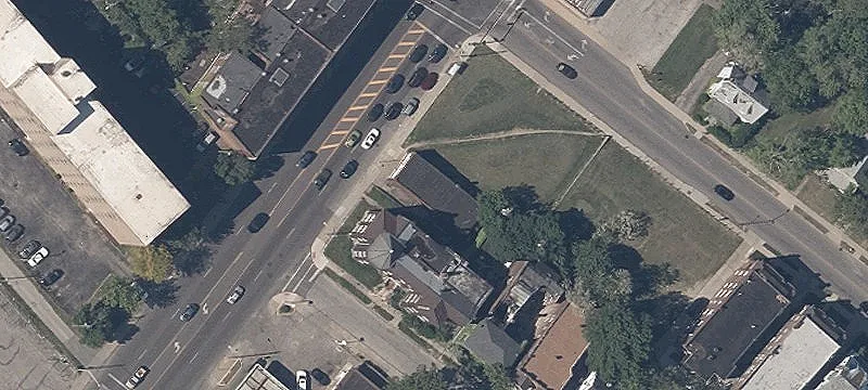 15452 Euclid Ave