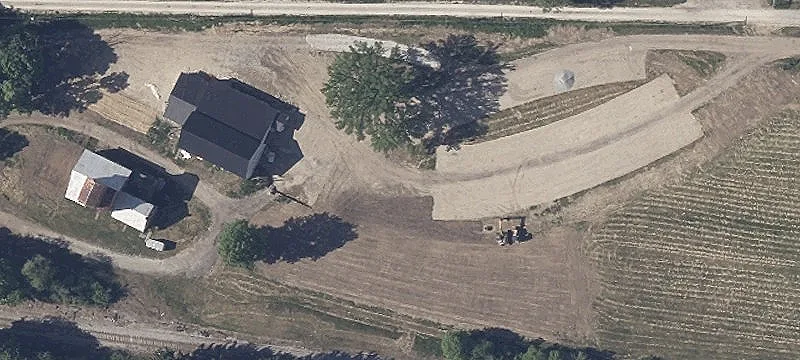 6784 Rdg Rd