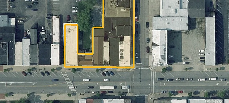 132 Main St