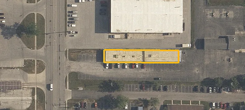 993 Main St