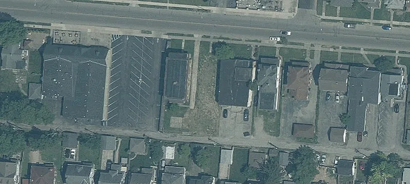 2218 Central Ave