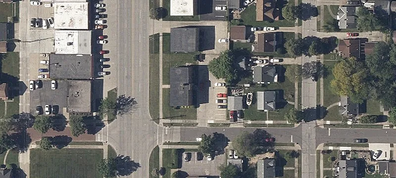 4339 Ridge Rd