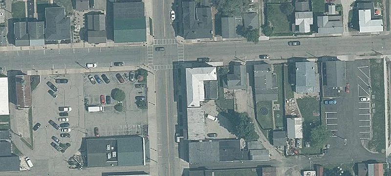 101-104 Ctr St