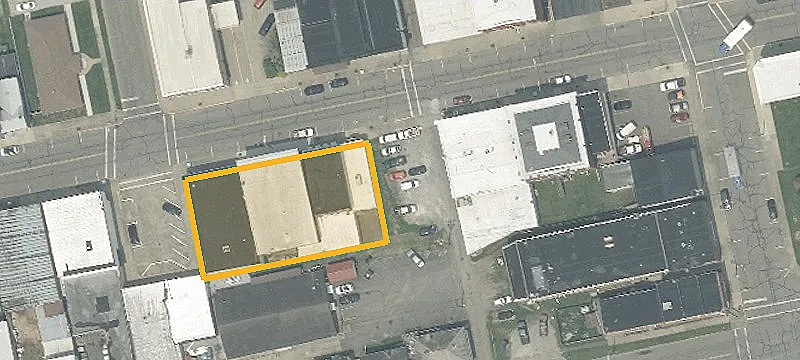 135 Main St