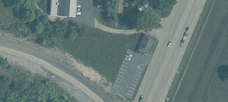 995 Main St