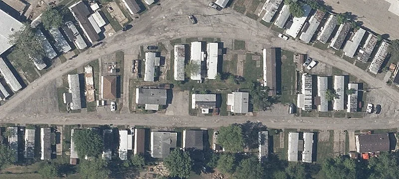 23381 Aurora Rd