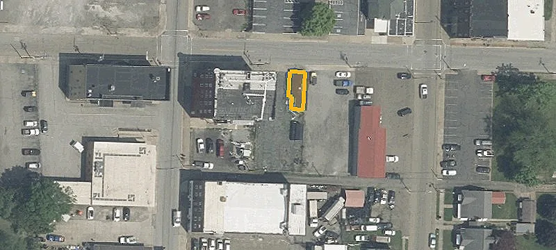 307 Main St