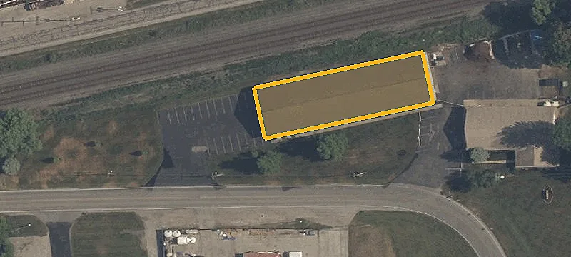 8800 Airport Hwy