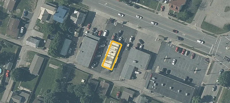 483 Main St