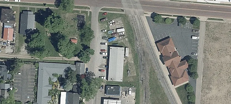 2 Lewis St