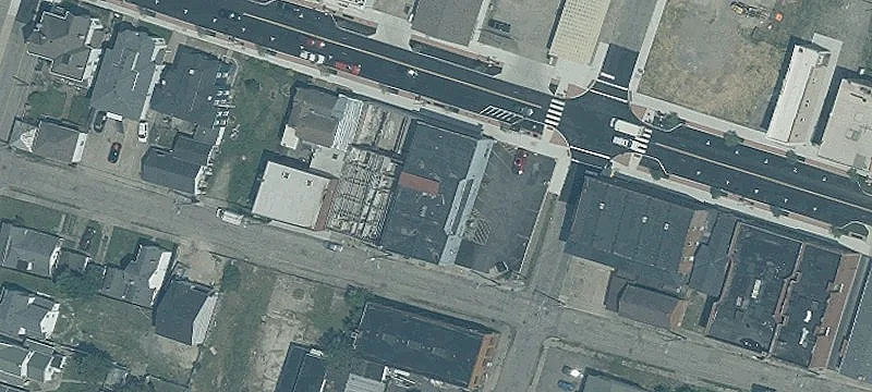 1636 Central Ave