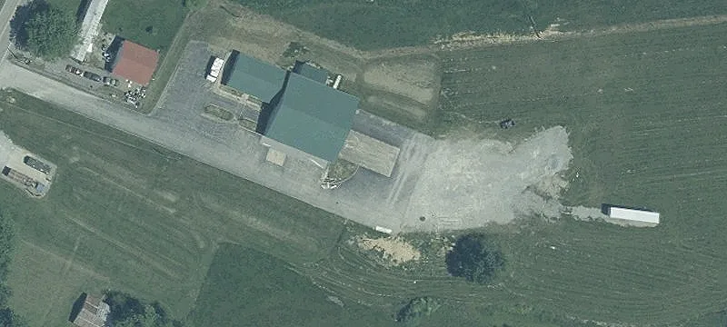 2035 Tri County Rd