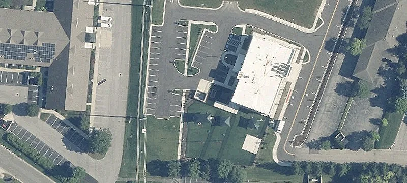 4998 Rings Rd