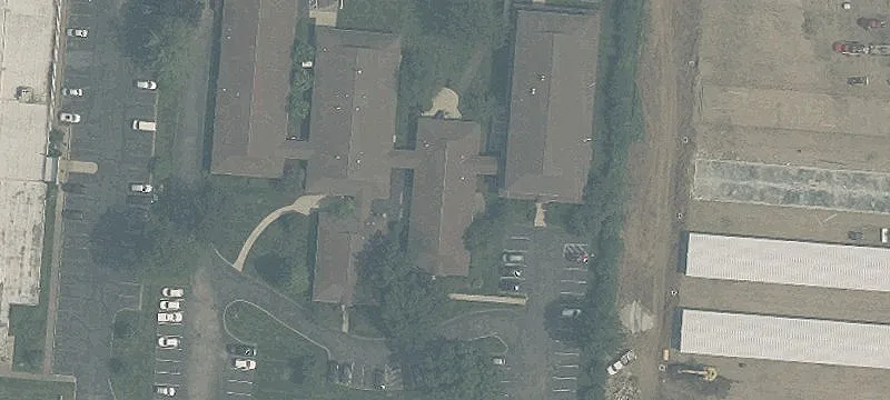 2213 Arbor Blvd