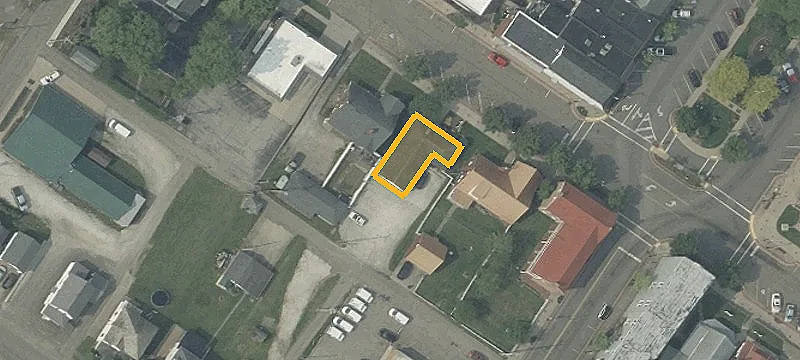 63 2nd SW St
