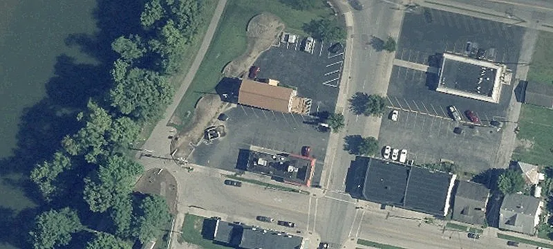 201 Main St