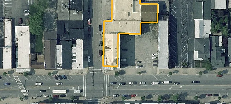 200 Main St