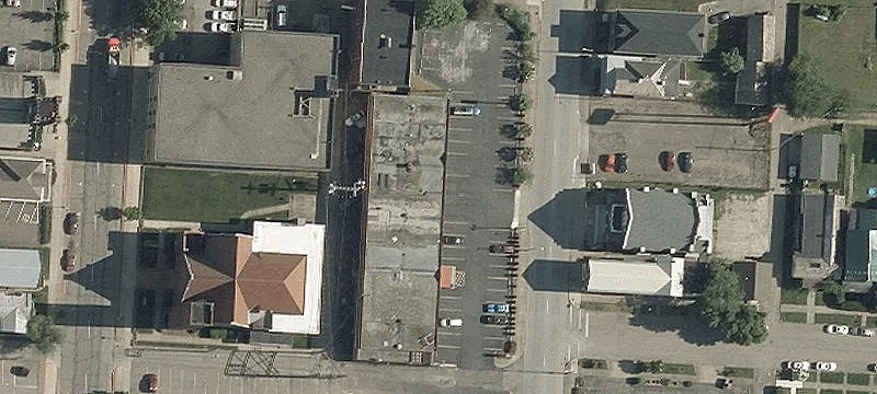 135 7th St