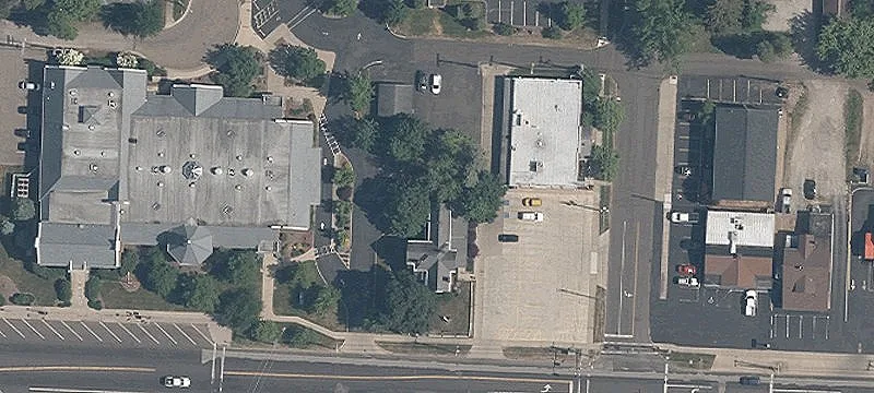 309 Main St