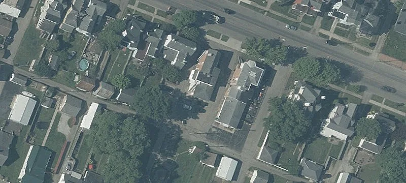 401 Main St